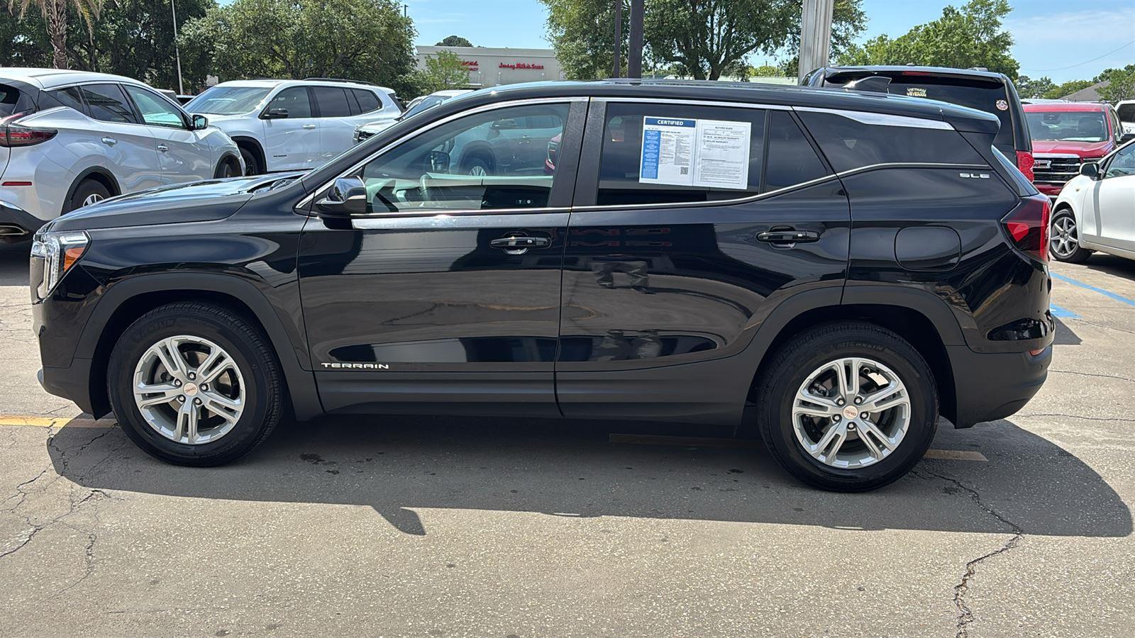 2023 GMC Terrain SLE