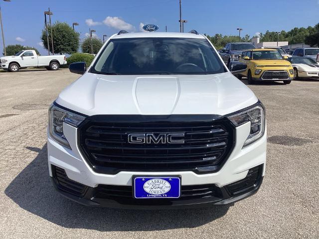 2024 GMC Terrain SLE — photo 1 of 12