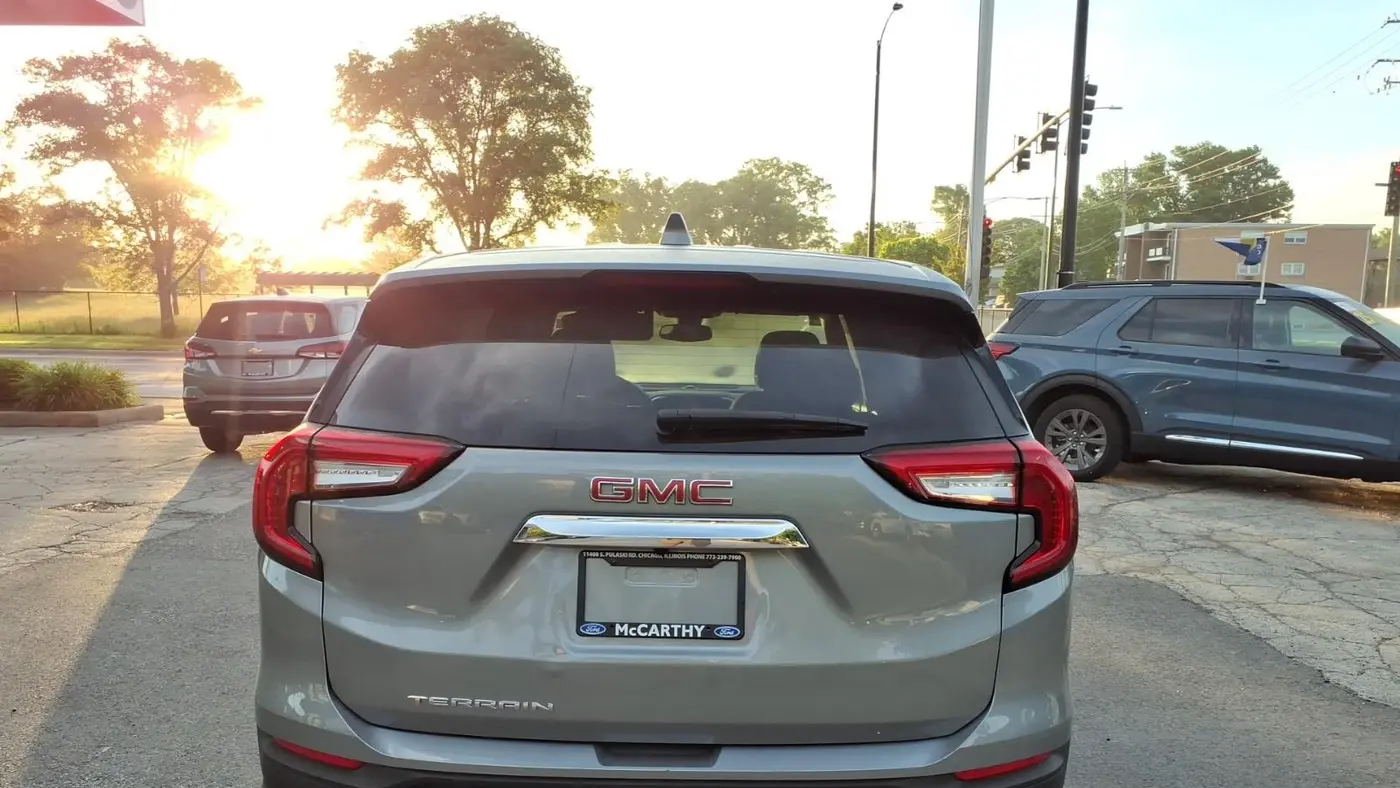 2024 GMC Terrain SLE