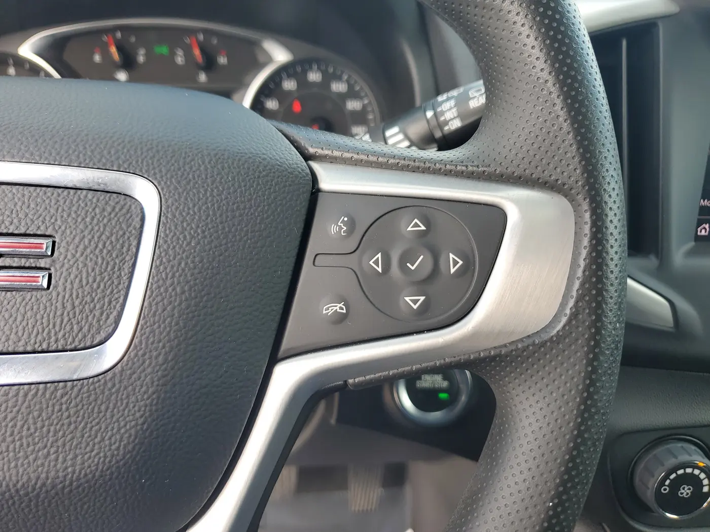 2024 GMC Terrain - $18,680