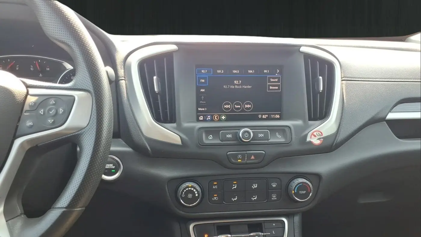 2024 GMC Terrain SLE