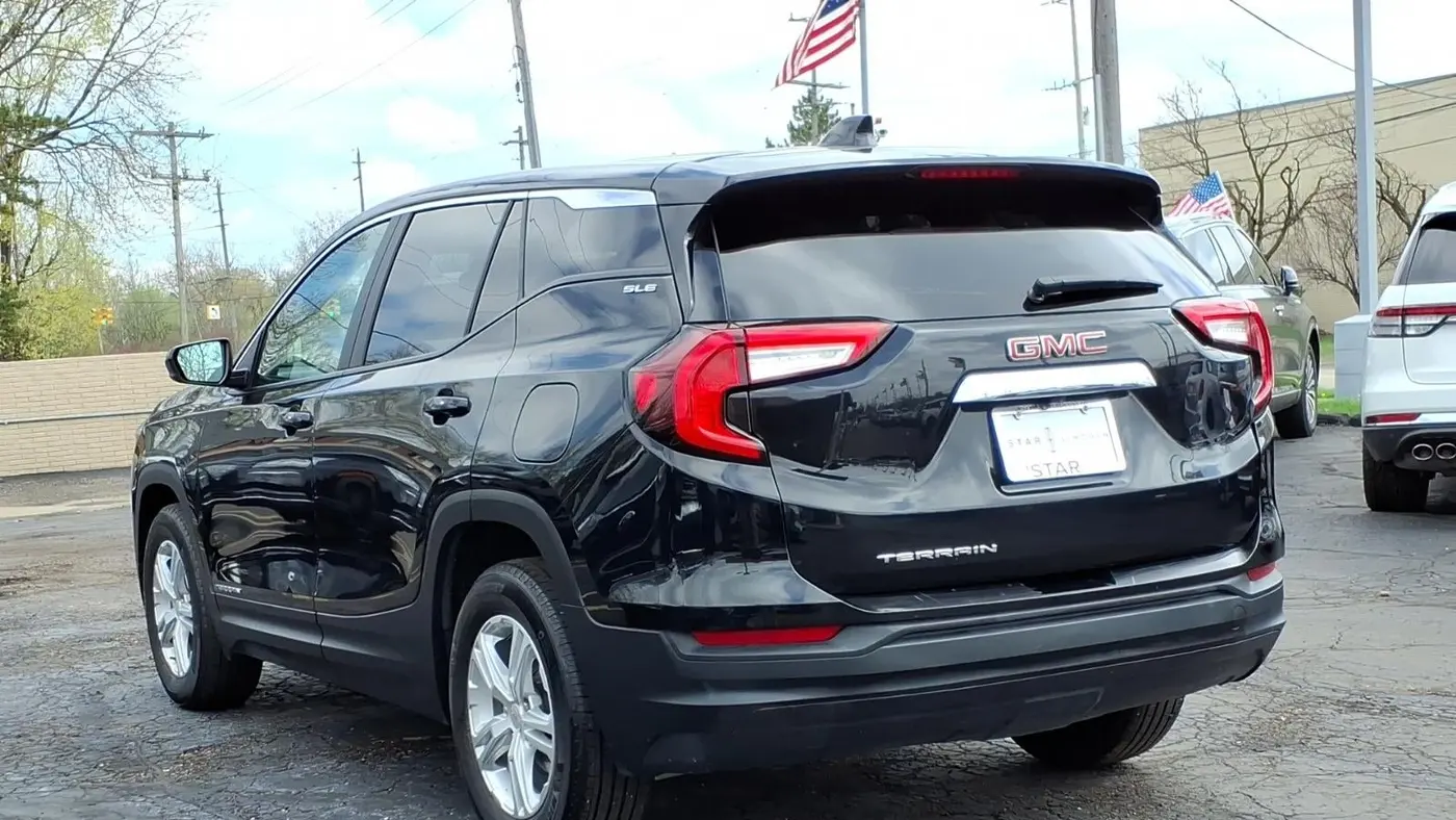 2024 GMC Terrain SLE