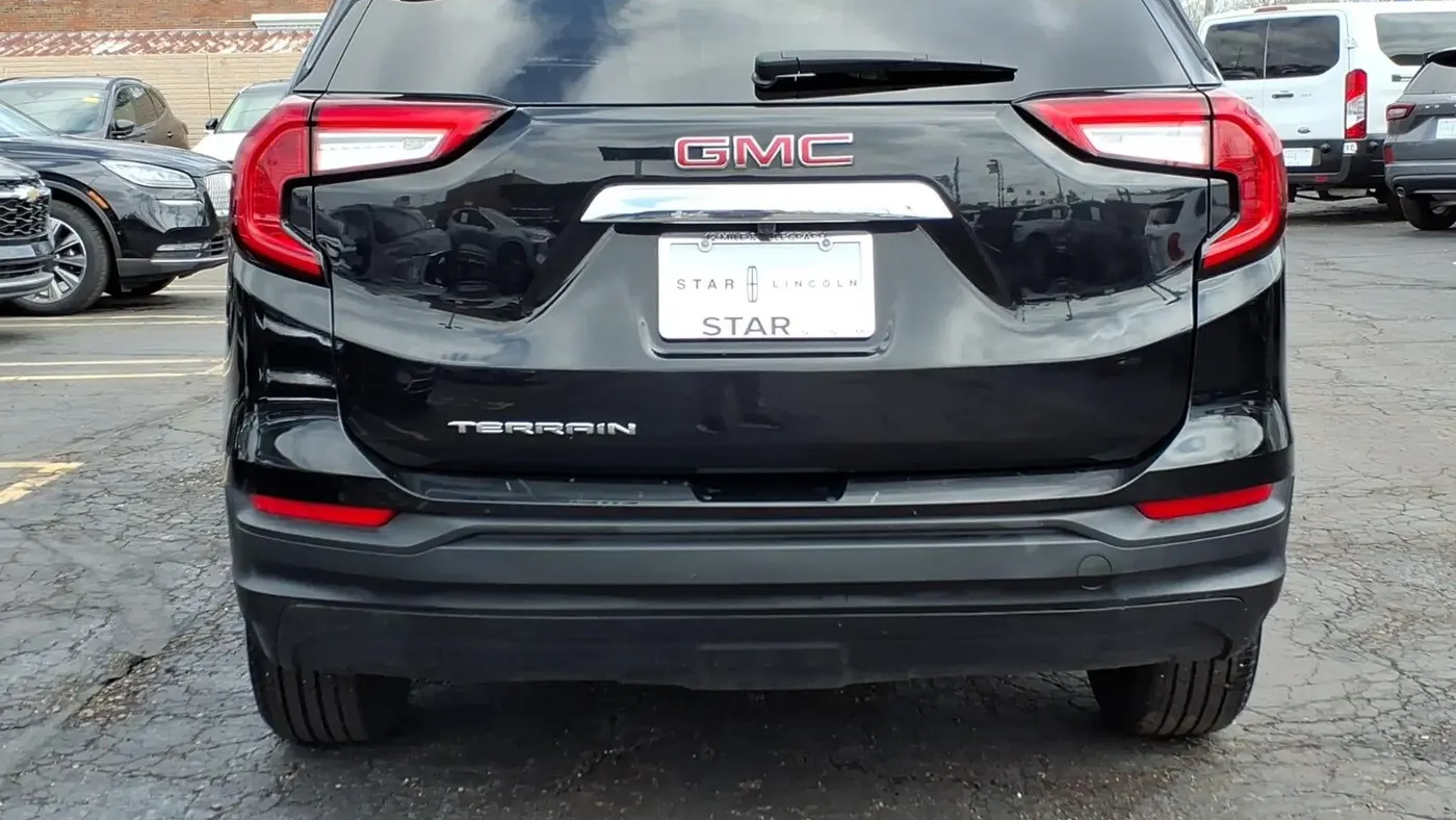 2024 GMC Terrain SLE