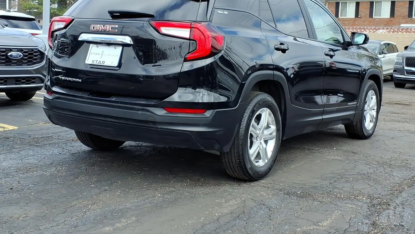 2024 GMC Terrain SLE
