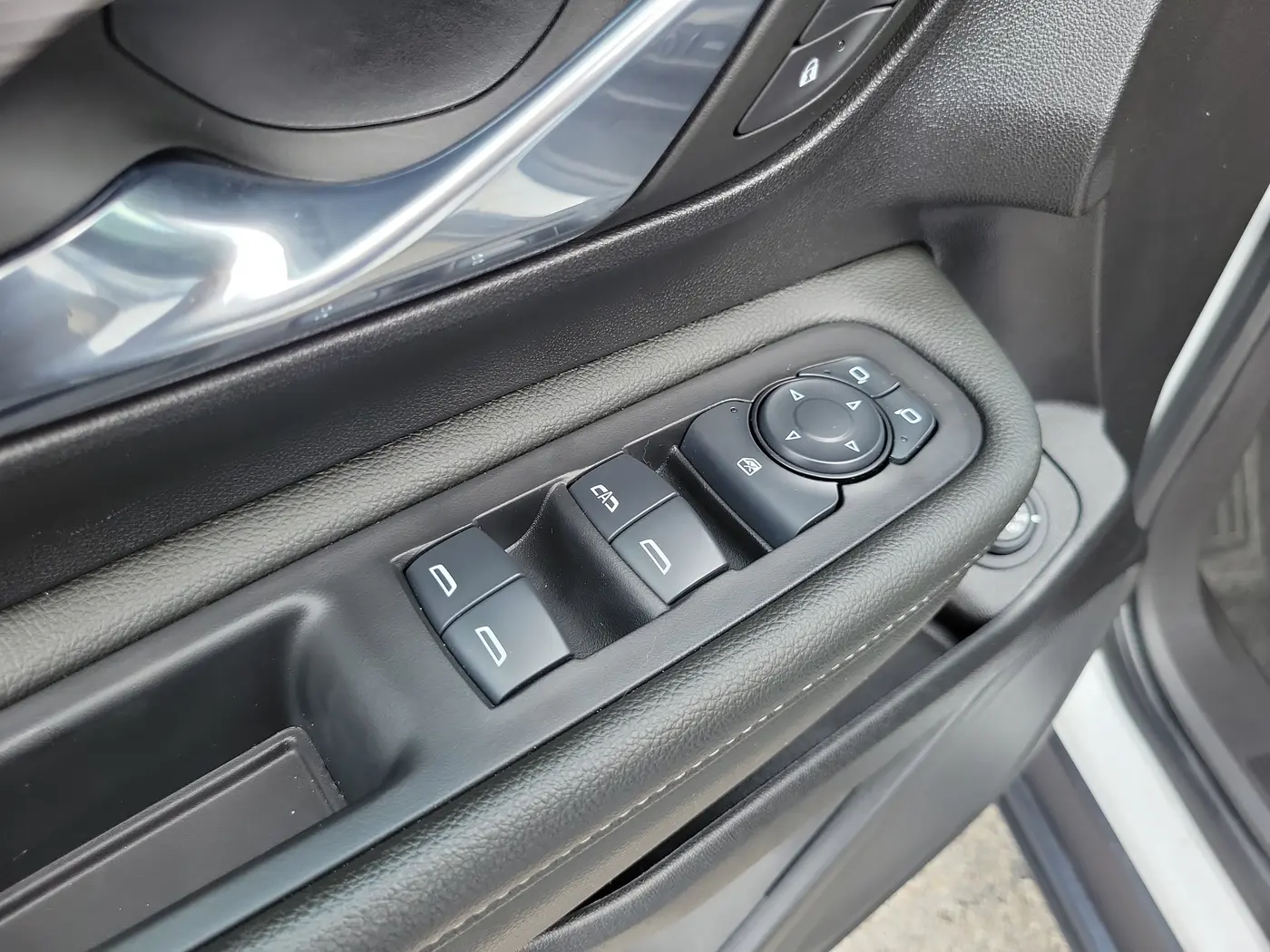 2024 GMC Terrain - $22,990
