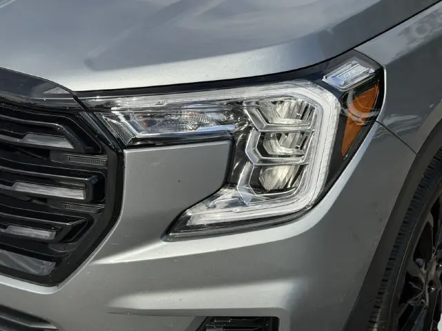 2024 GMC Terrain - $21,988