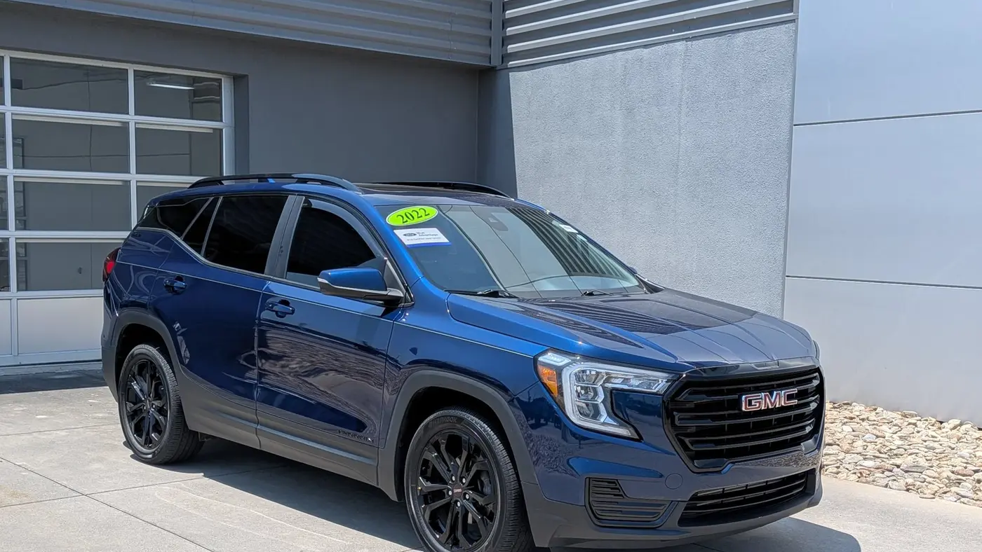 2022 GMC Terrain SLE