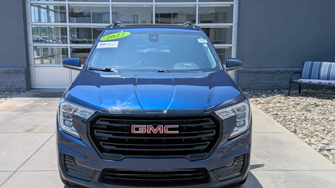 2022 GMC Terrain SLE