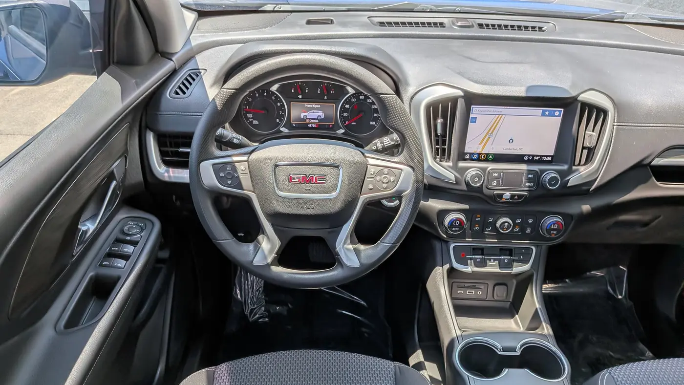 2022 GMC Terrain SLE