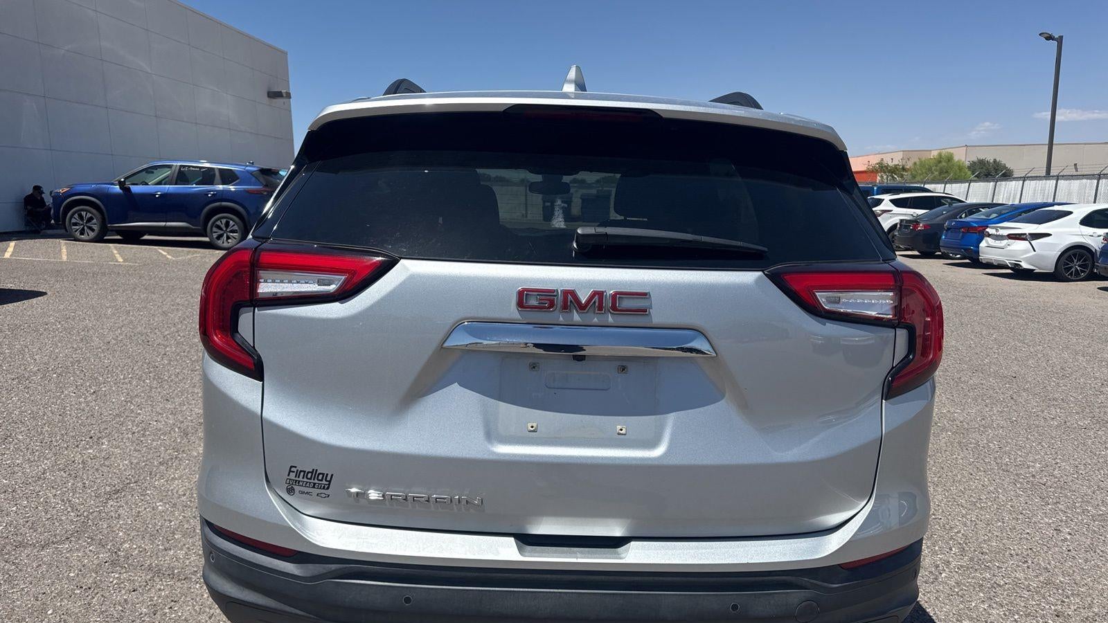 2022 GMC Terrain SLE