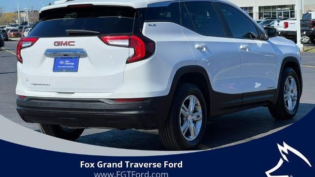 2022 GMC Terrain SLE