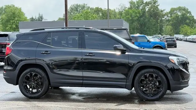 2020 GMC Terrain SLE