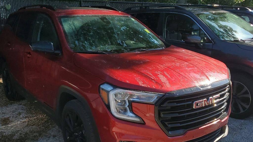 2023 GMC Terrain SLT