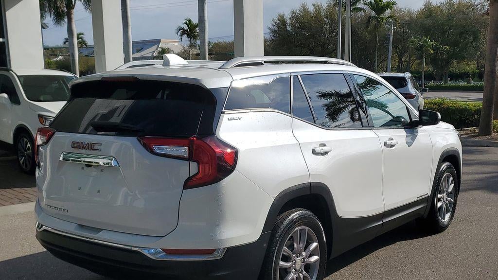2023 GMC Terrain SLT