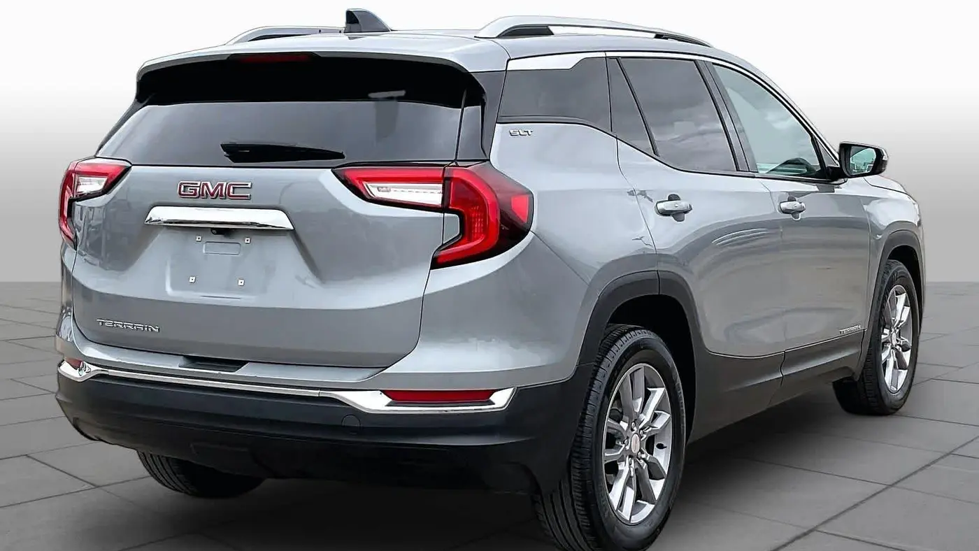 2024 GMC Terrain SLT