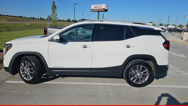 Preowned 2023 GMC Terrain SLT for Sale