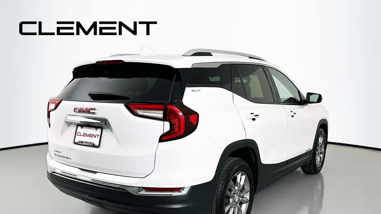 2023 GMC Terrain SLT