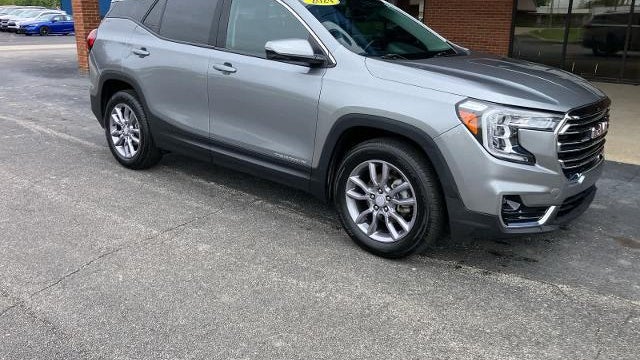 2024 GMC Terrain SLT