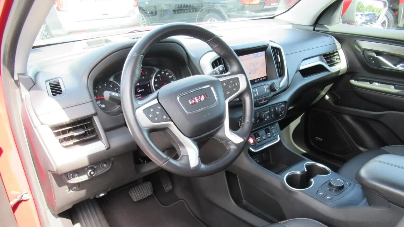 2020 GMC Terrain SLT