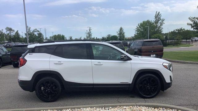 2021 GMC Terrain SLT