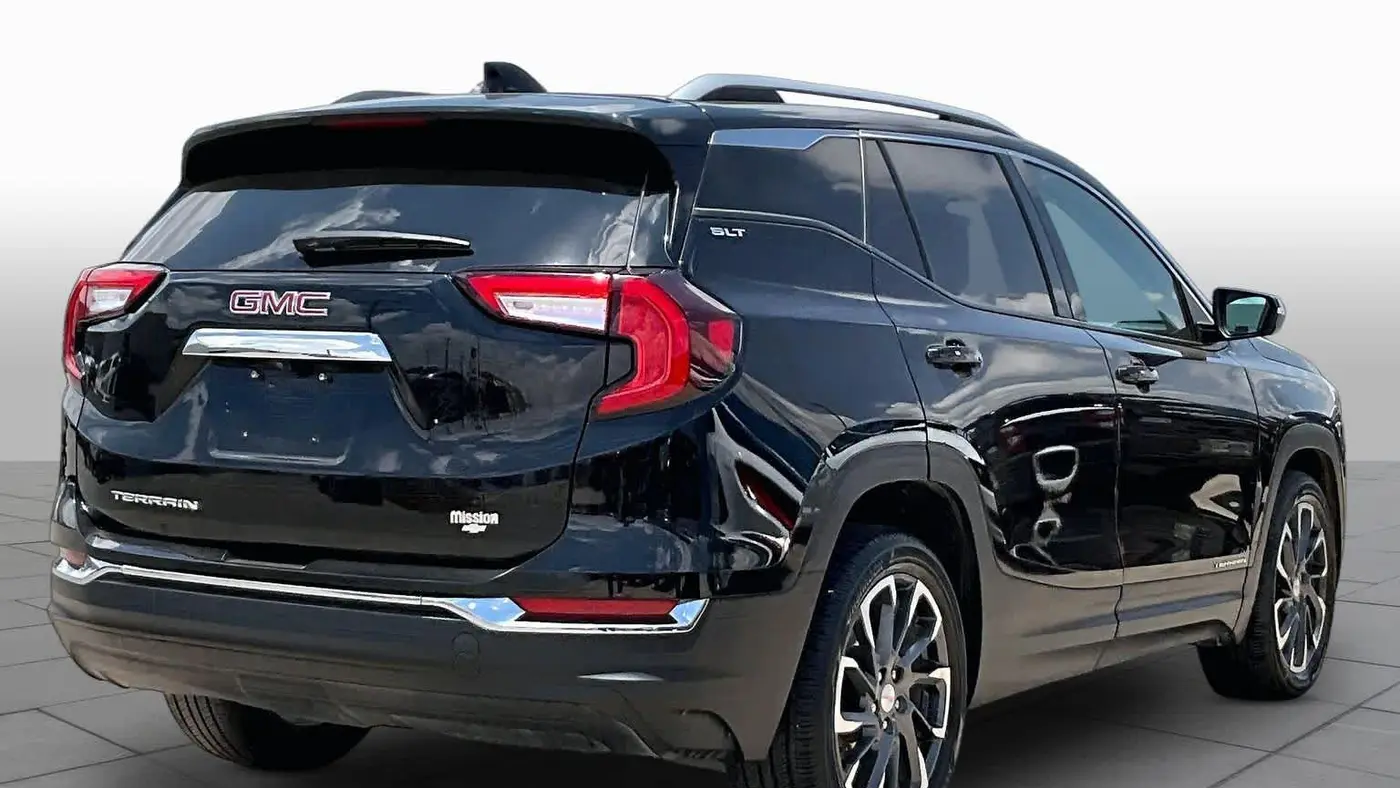 2022 GMC Terrain SLT