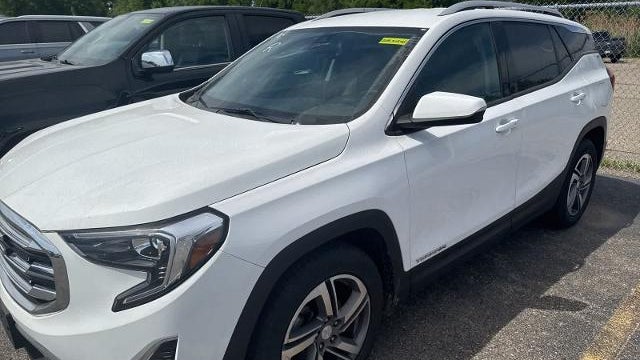 2021 GMC Terrain SLT