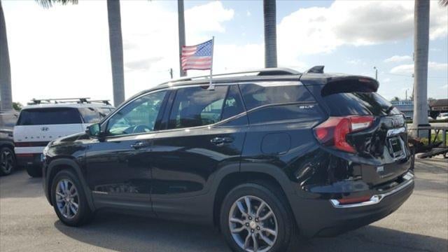 2022 GMC Terrain SLT