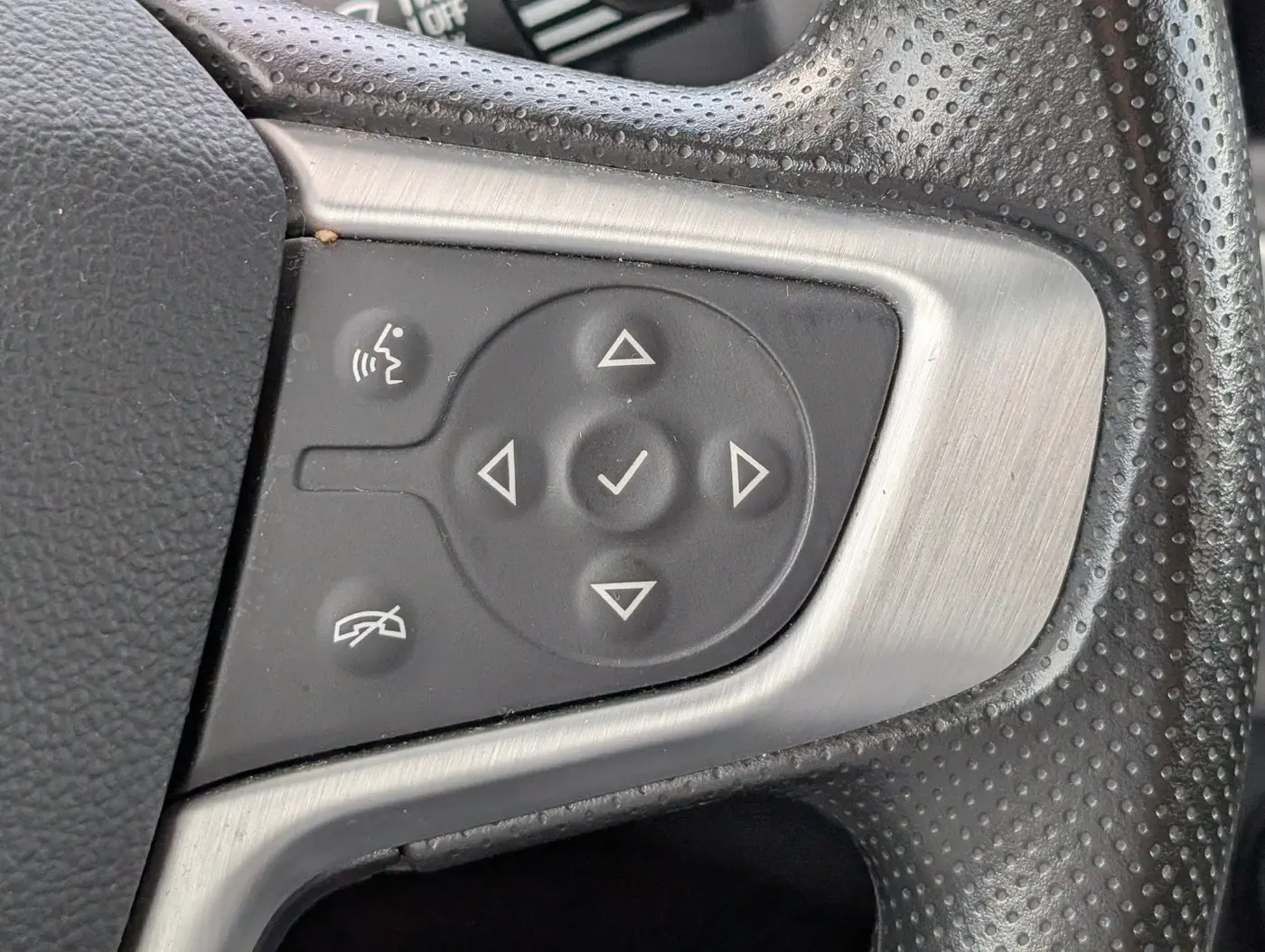2024 GMC Terrain - $17,854