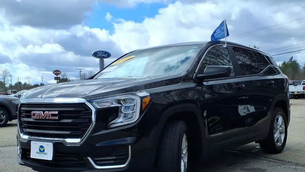 2023 GMC Terrain SLE