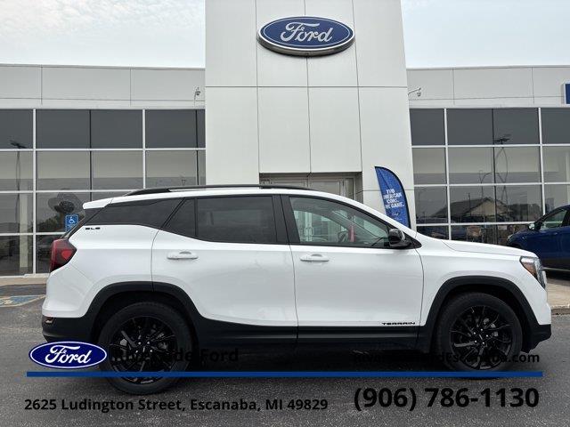 2024 GMC Terrain - $28,995