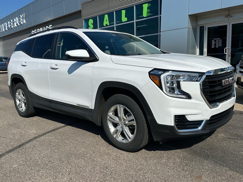 2024 GMC Terrain - $26,995