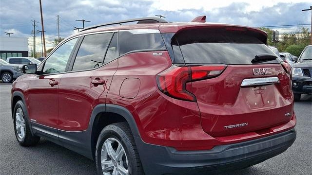 2021 GMC Terrain SLE