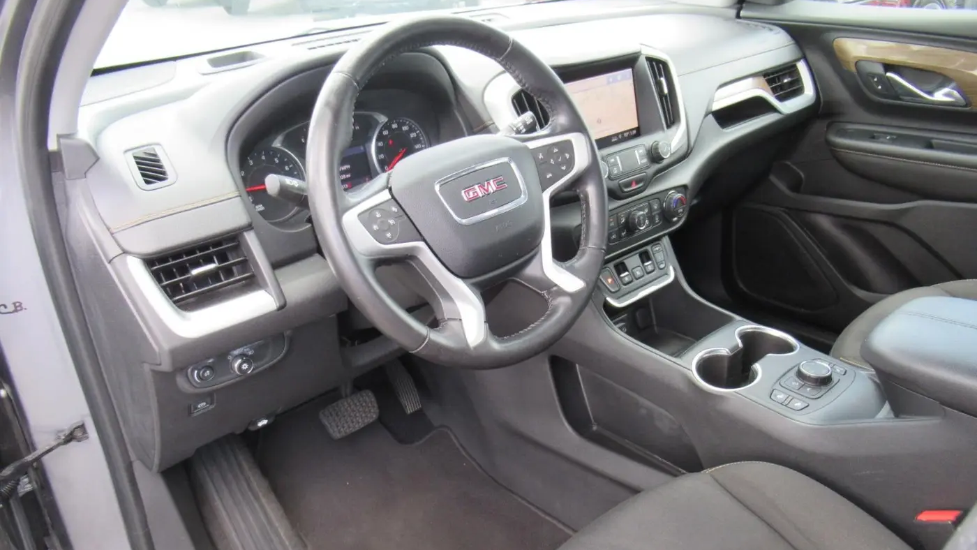 2020 GMC Terrain SLE