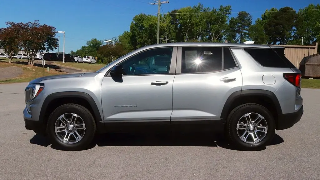 2025 GMC Terrain Elevation