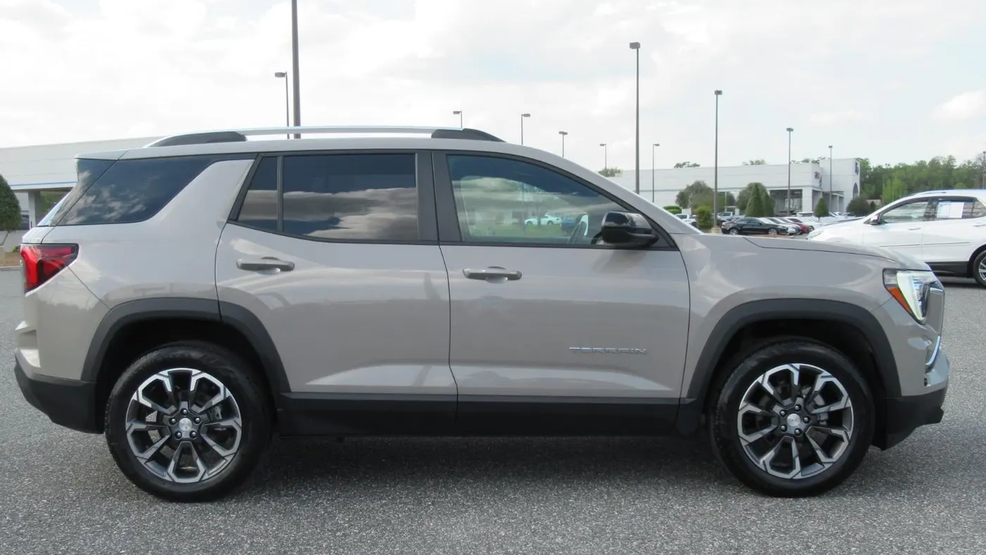 2025 GMC Terrain Elevation