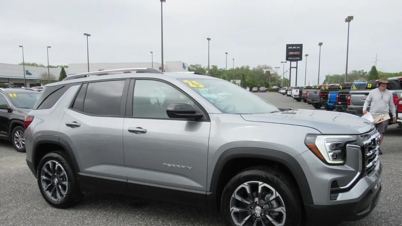2025 GMC Terrain Elevation