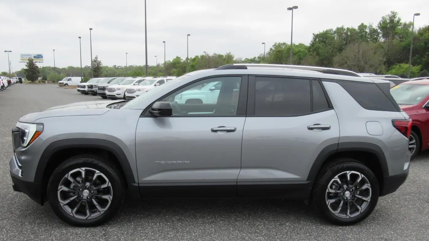 2025 GMC Terrain Elevation