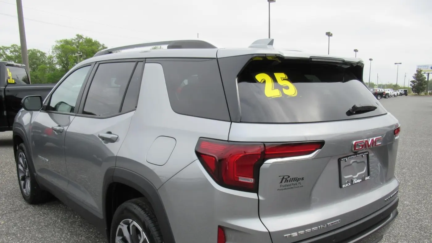 2025 GMC Terrain Elevation