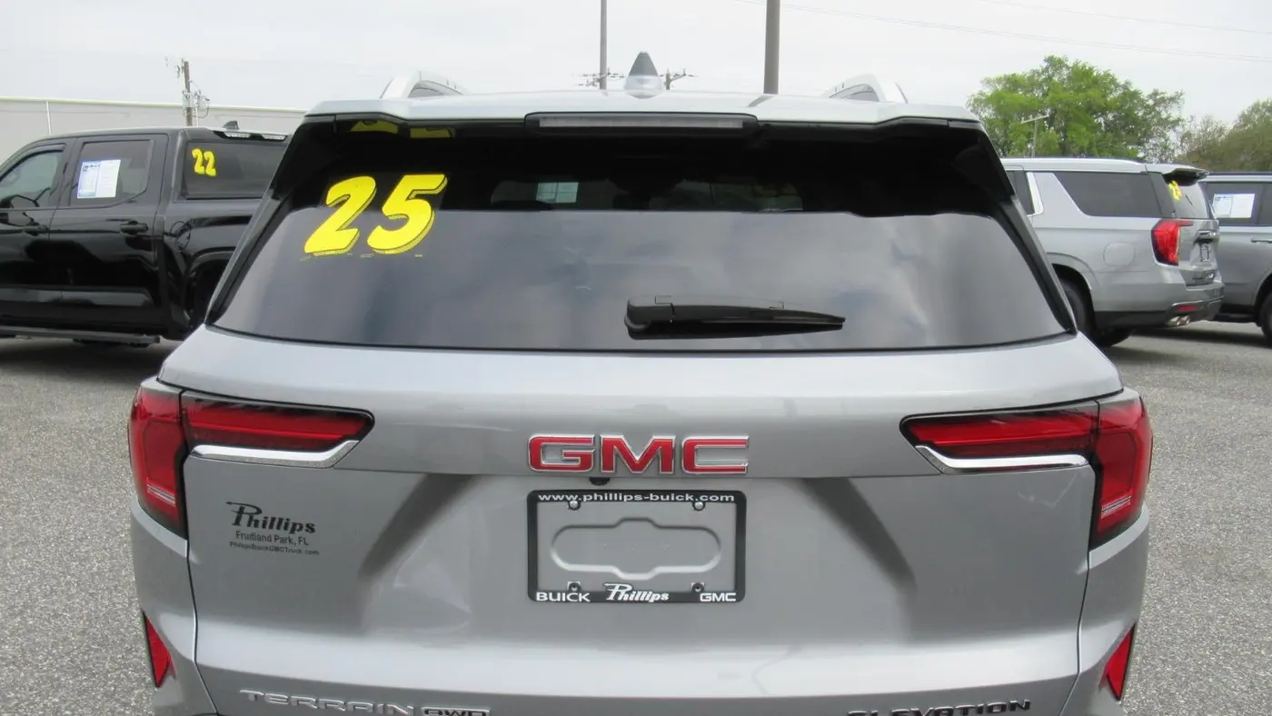 2025 GMC Terrain Elevation