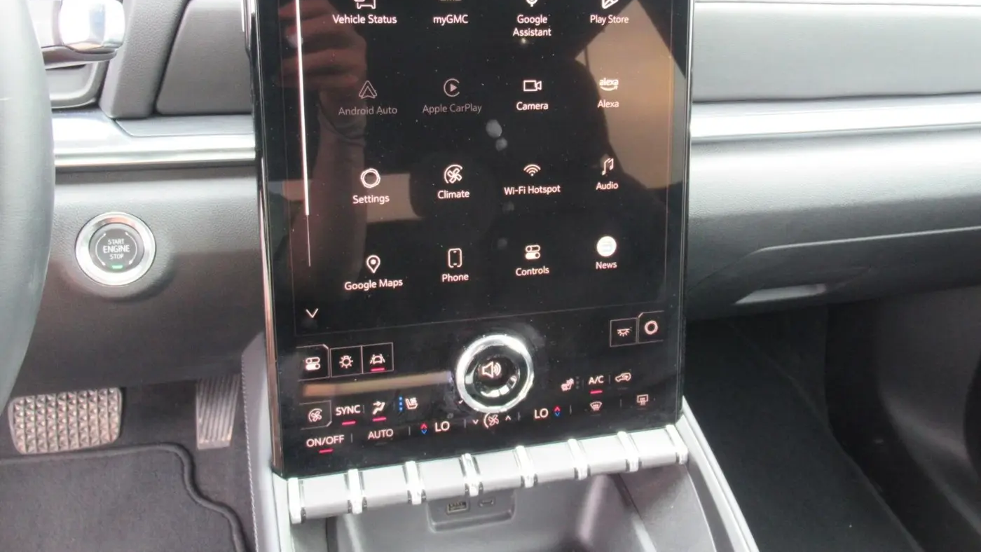 2025 GMC Terrain Elevation