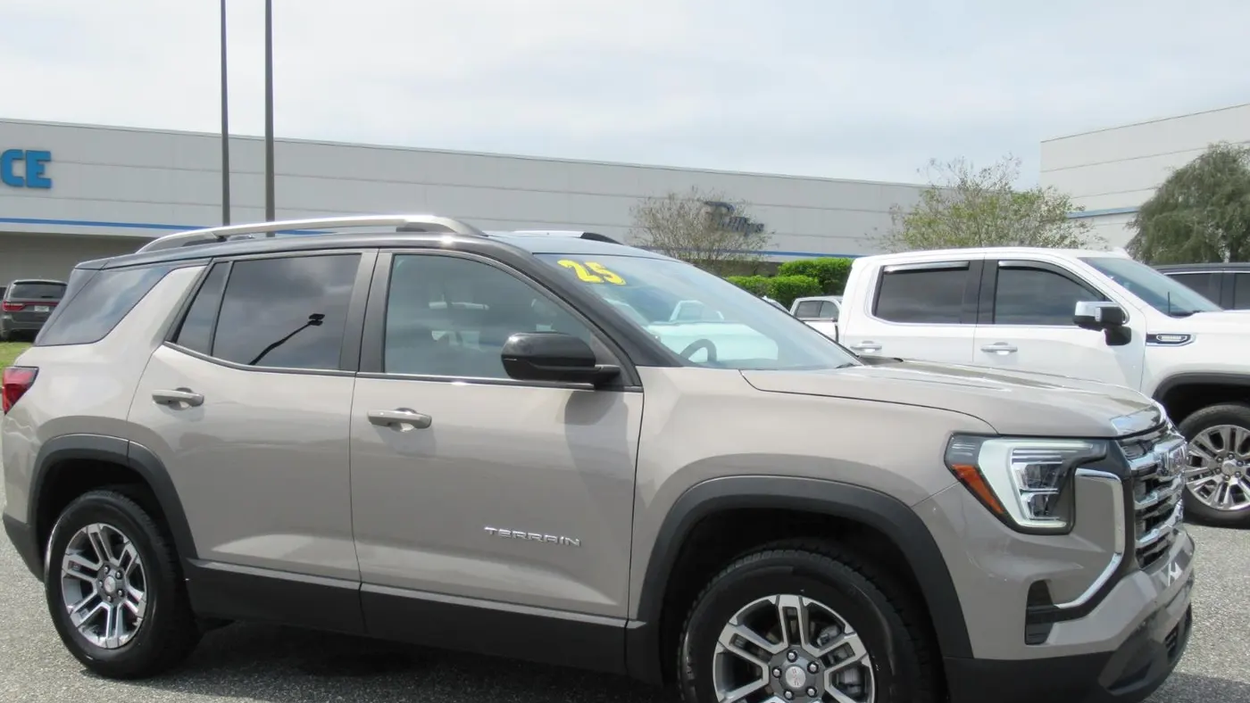 2025 GMC Terrain Elevation