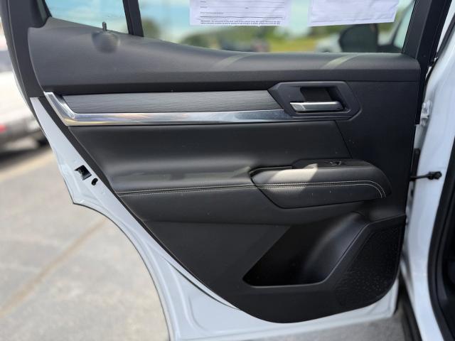 2025 GMC Terrain - $27,900