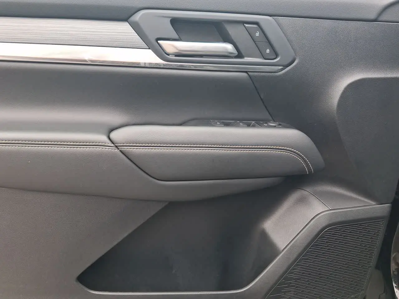 2026 GMC Terrain - $28,822