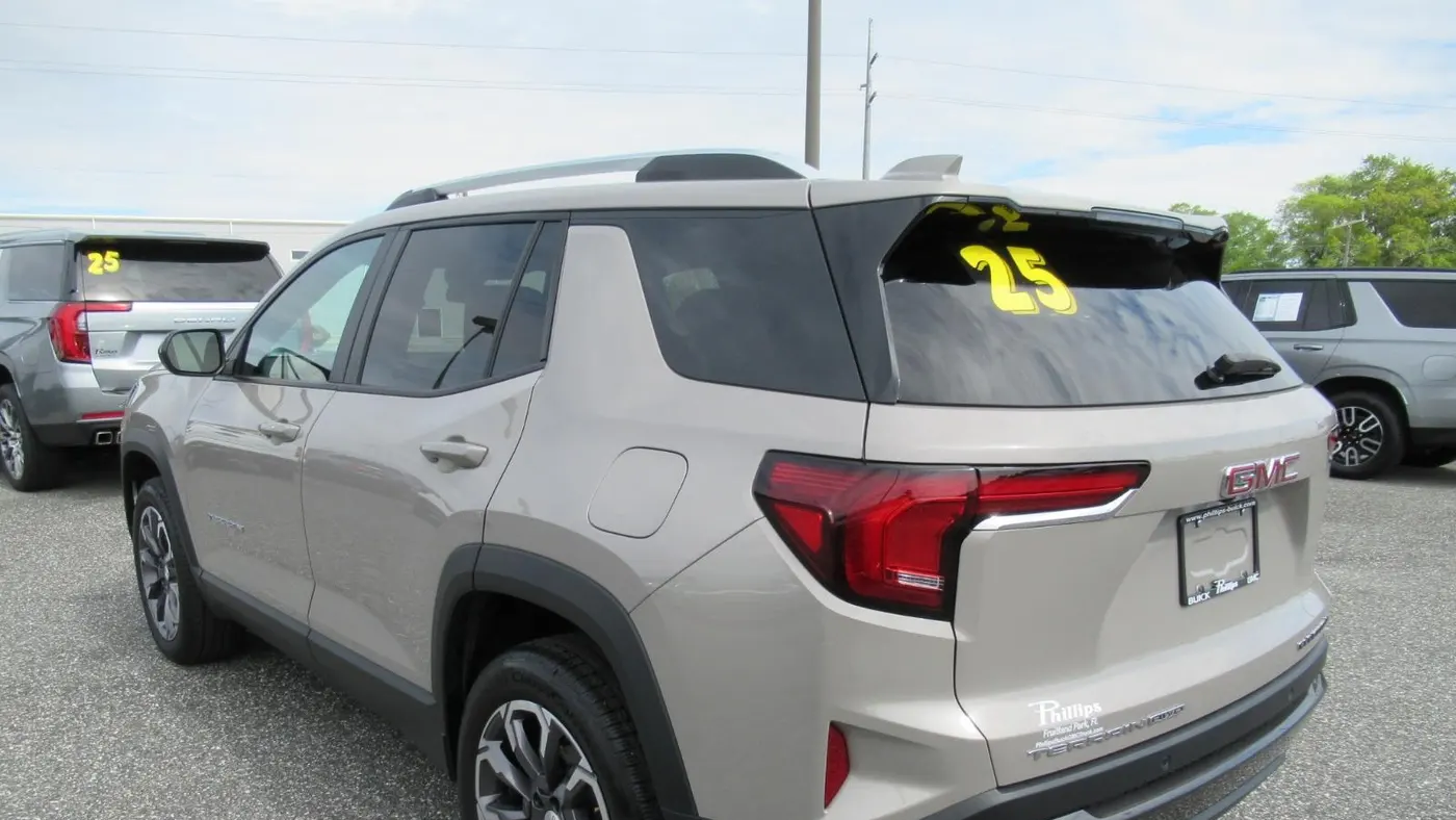 2025 GMC Terrain Elevation