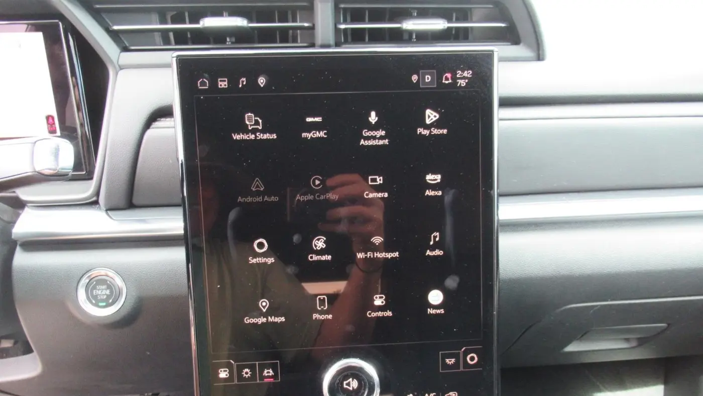 2025 GMC Terrain Elevation
