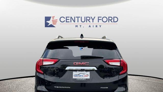 2023 GMC Terrain SLT