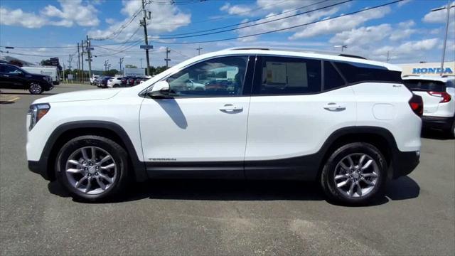 2023 GMC Terrain SLT