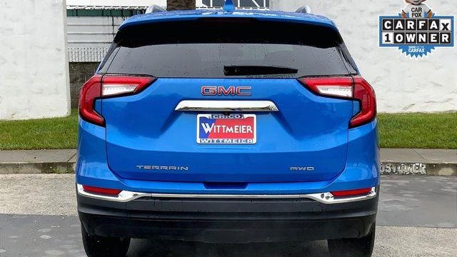 2024 GMC Terrain SLT