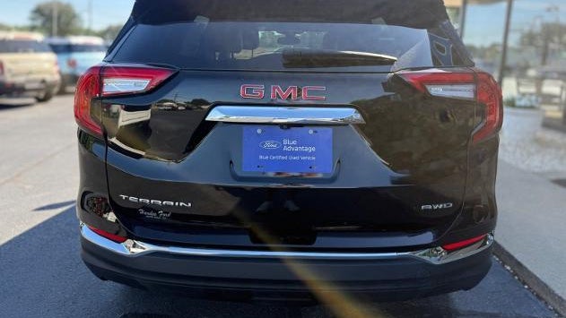 2024 GMC Terrain SLT