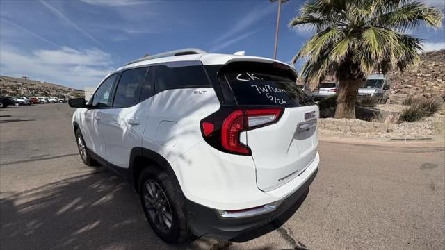 2024 GMC Terrain SLT